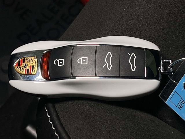 Certified 2025 Porsche 718 Boxster Spyder RS RWD image 38
