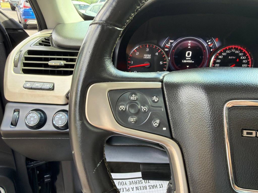 Used 2015 GMC Yukon XL Denali w/ Touring Package AWD/4WD image 26