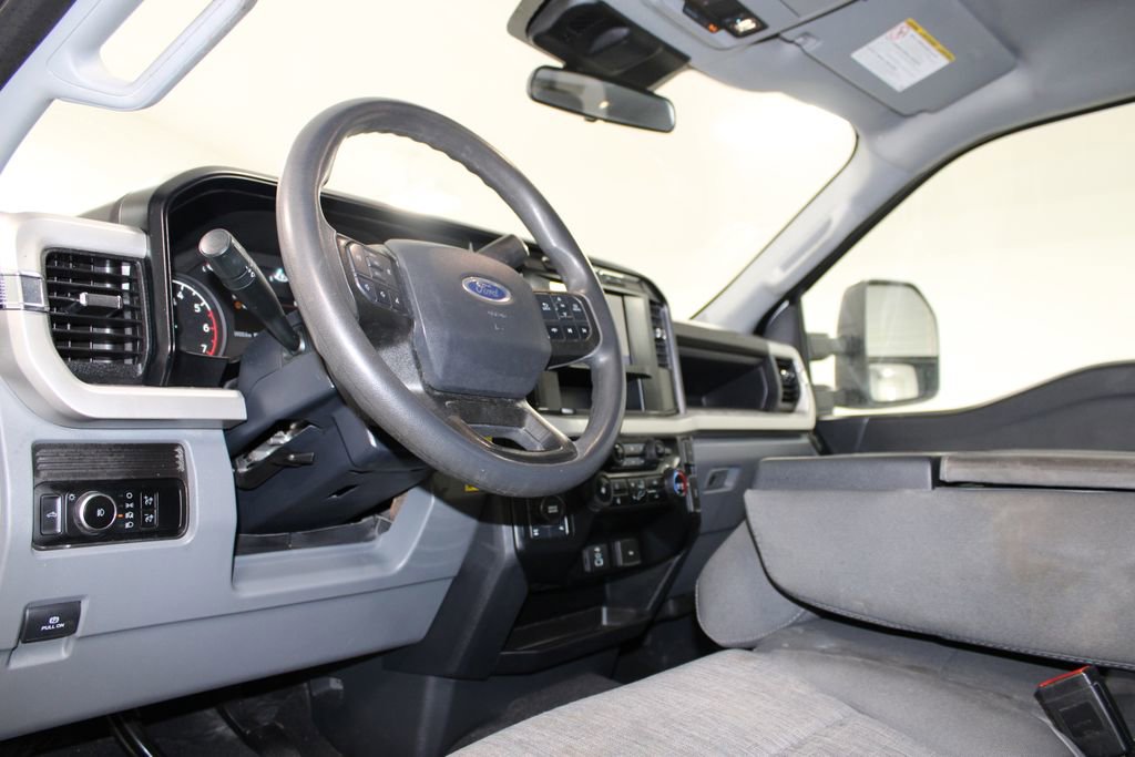 Used 2024 Ford F250 XL w/ STX Appearance Package AWD/4WD image 18