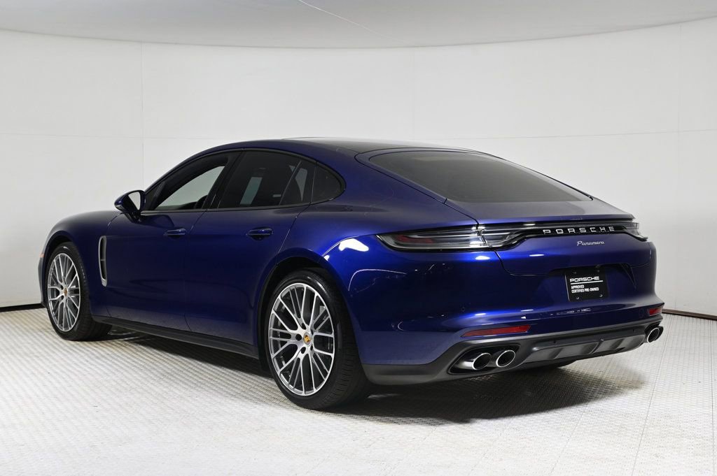 Certified 2023 Porsche Panamera Platinum Edition image 3