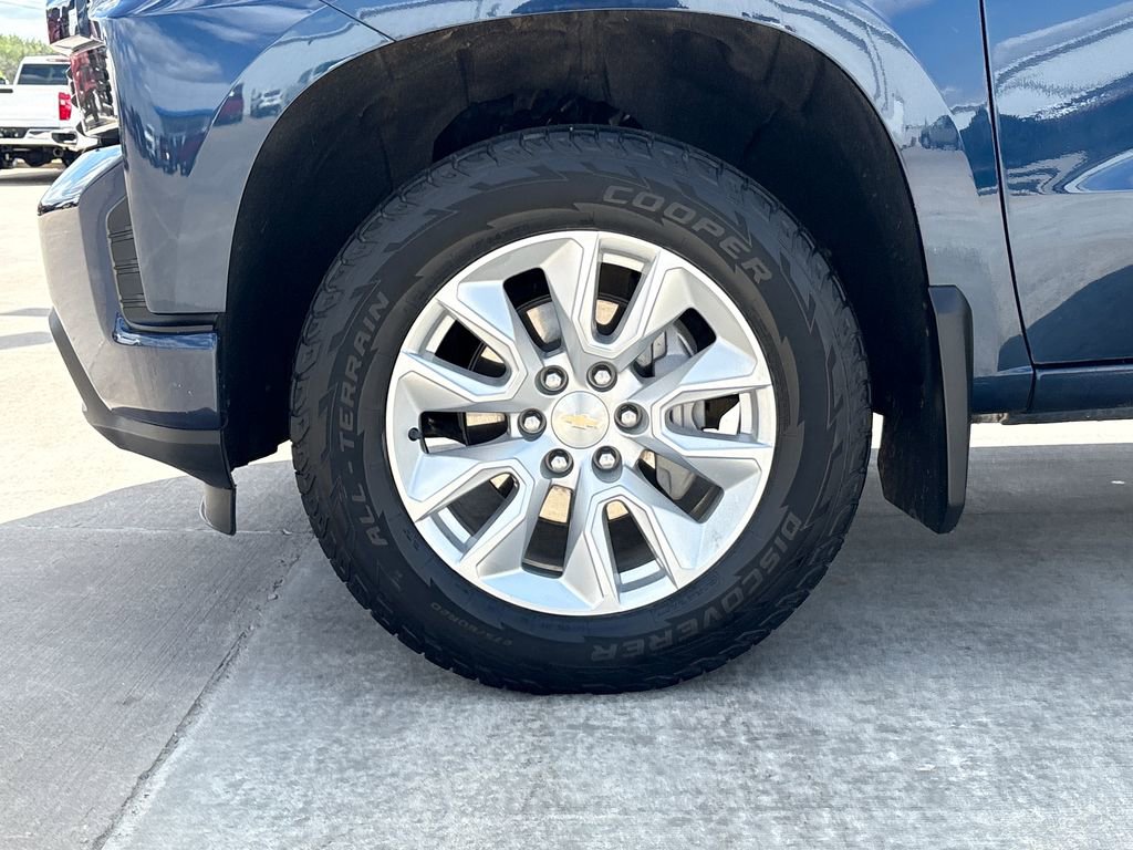 Used 2020 Chevrolet Silverado 1500 Custom w/ Custom Value Package AWD/4WD image 30