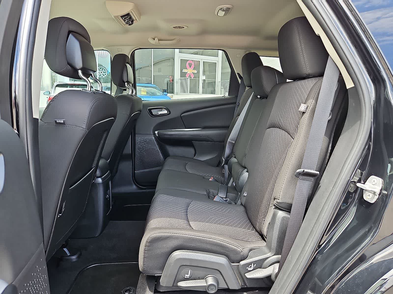 Used 2014 Dodge Journey SE w/ Flexible Seating Group FWD image 28