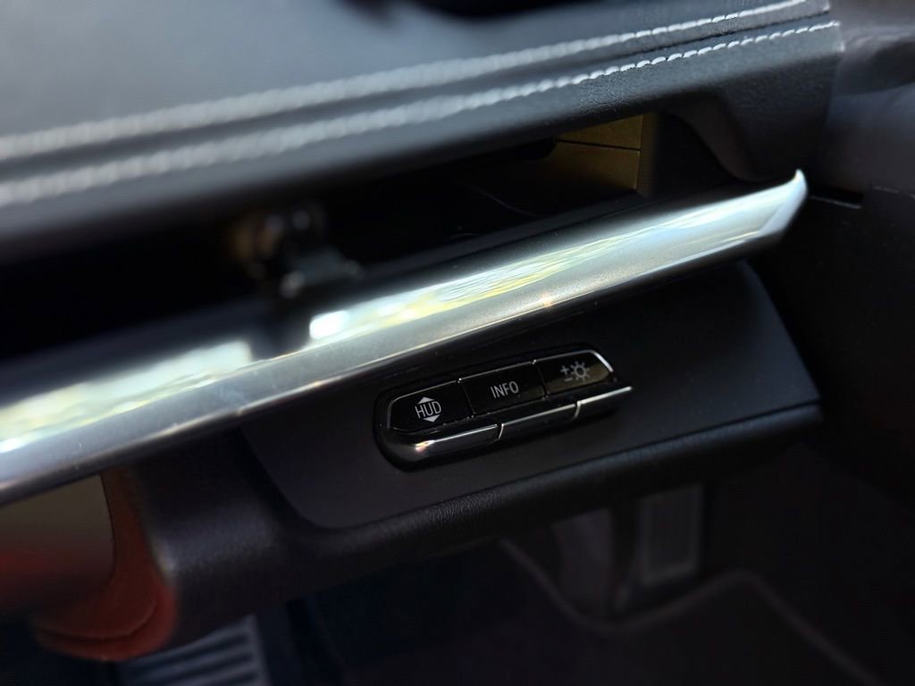 Used 2020 Chevrolet Corvette Stingray Preferred Cpe w/ 2LT Preferred Equipment Group RWD image 40