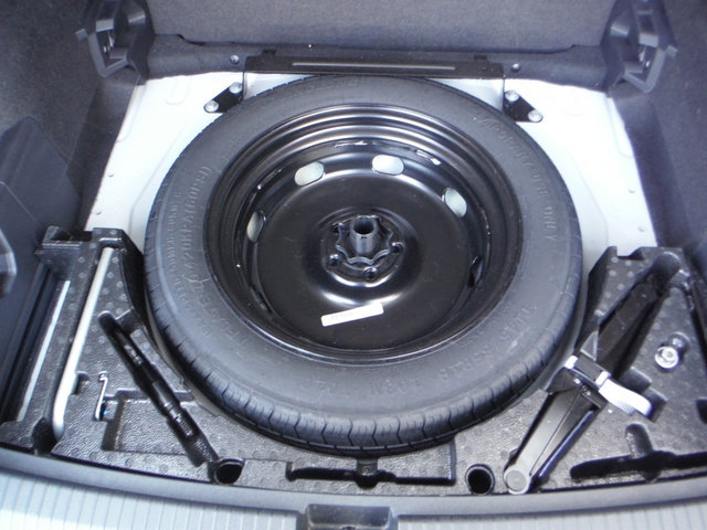 Used 2022 Volkswagen Tiguan SE R-Line AWD/4WD image 46