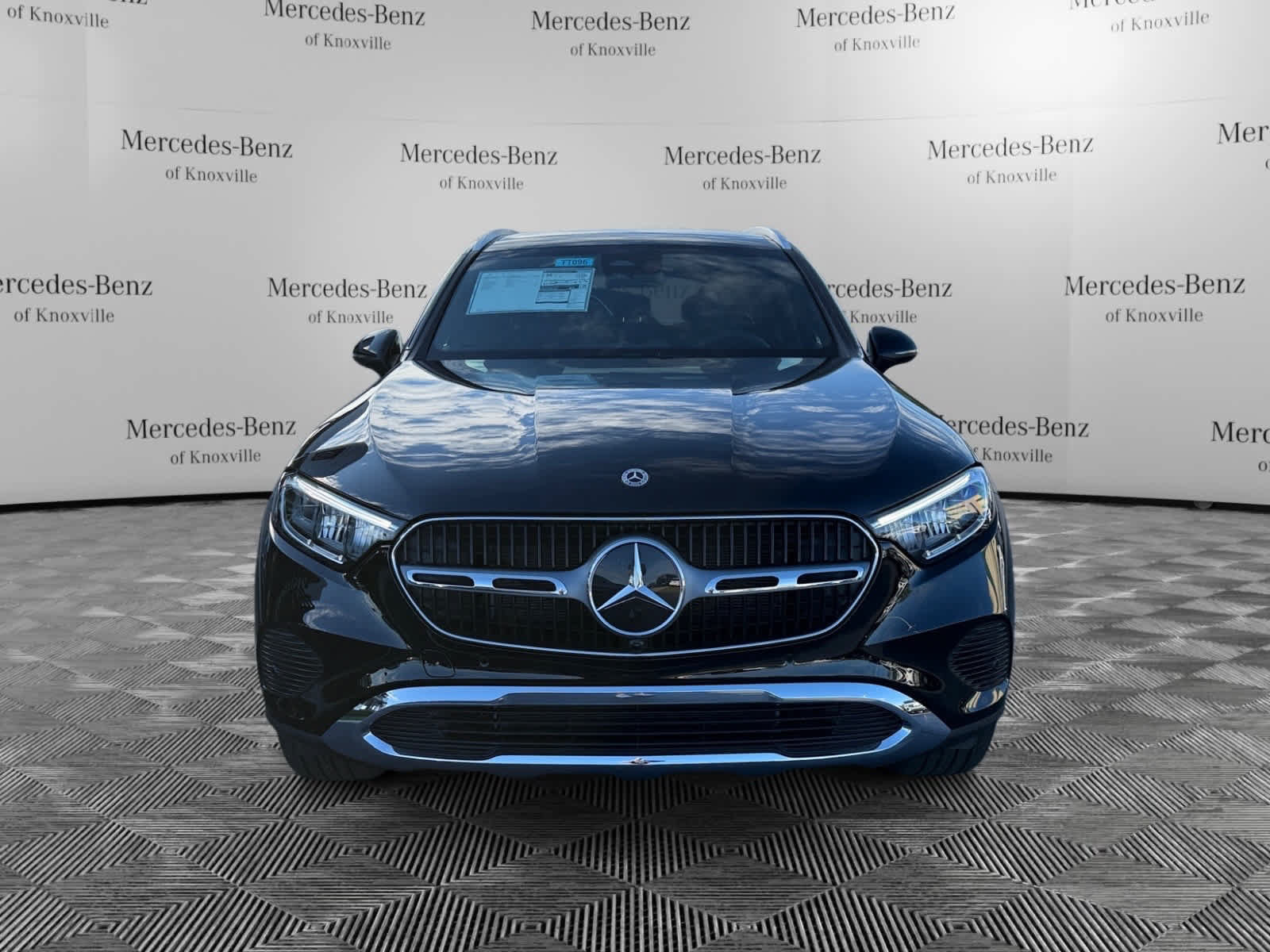 Used 2026 Mercedes-Benz GLC 300 4MATIC image 8