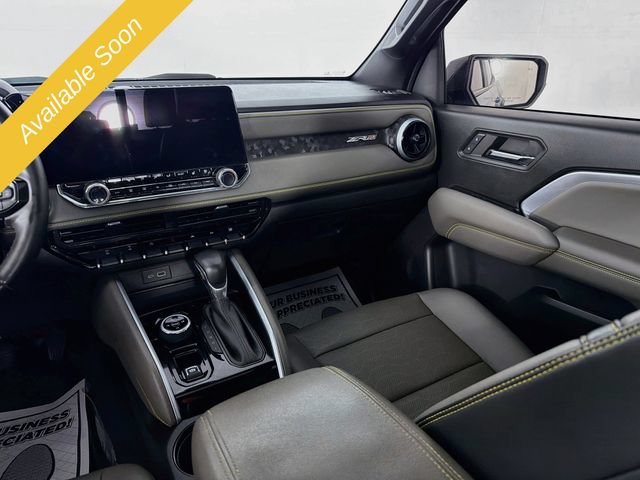 Used 2024 Chevrolet Colorado ZR2 w/ ZR2 Convenience Package III AWD/4WD image 23