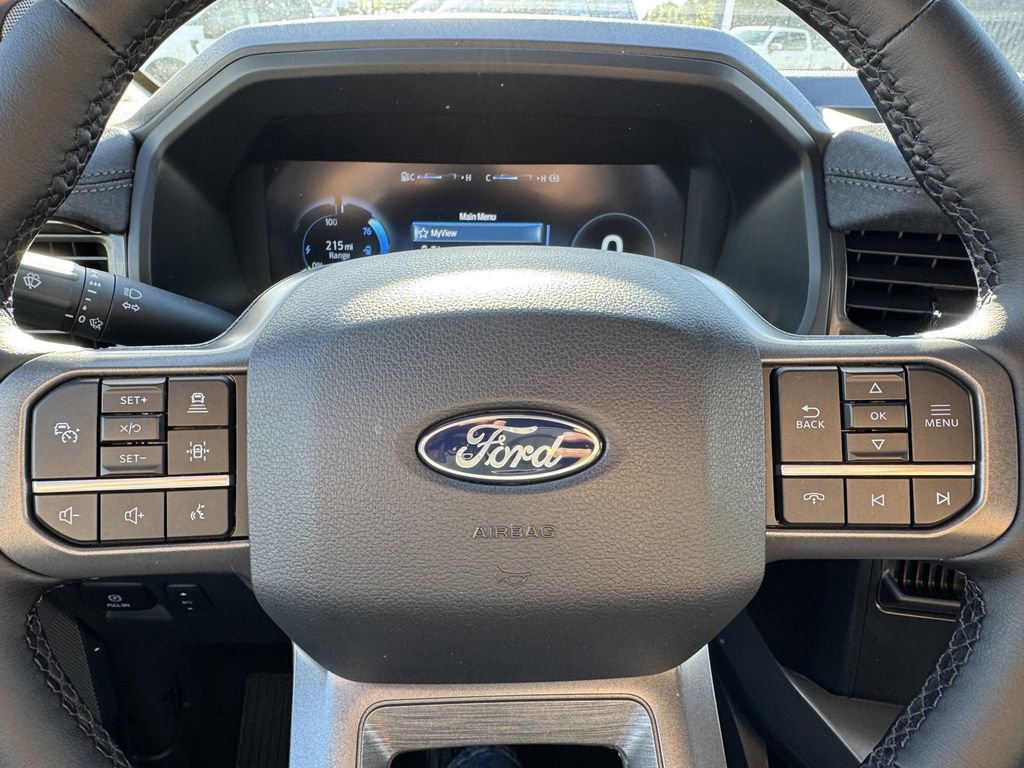 Used 2025 Ford F150 Lightning Lariat AWD/4WD image 20