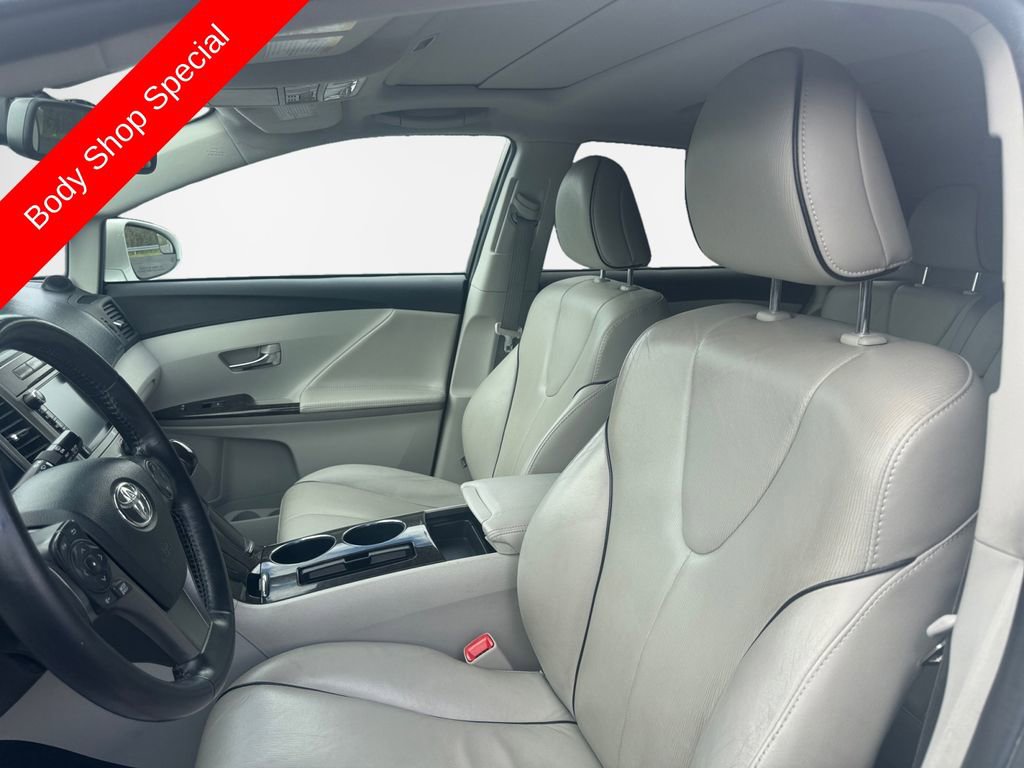 Used 2013 Toyota Venza Limited image 12