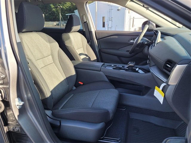 New 2026 Nissan Rogue SV image 10