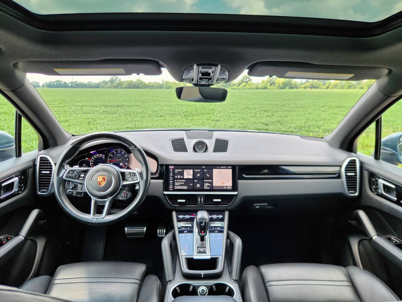Used 2019 Porsche Cayenne S w/ Premium Package AWD/4WD image 7