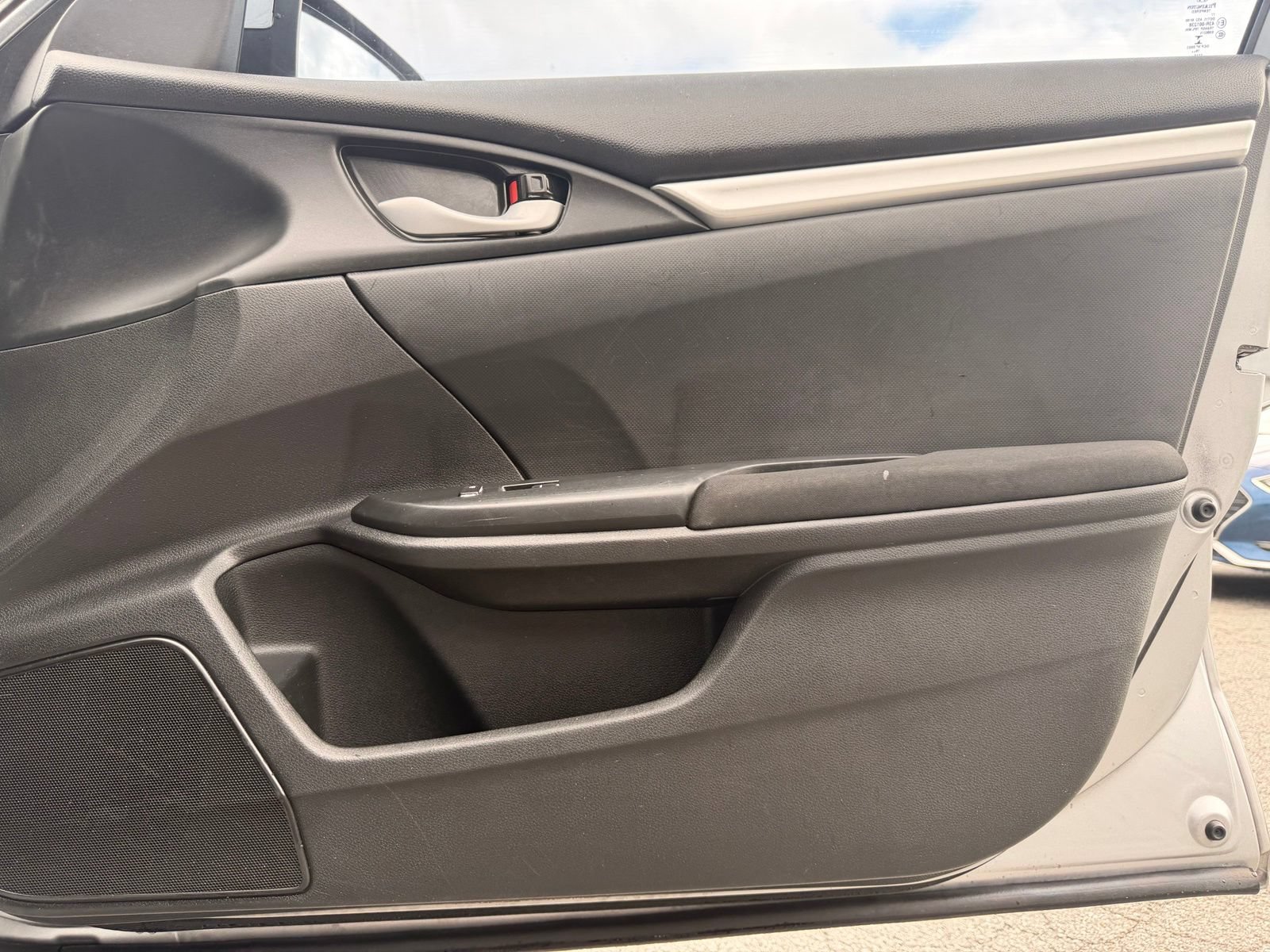 Used 2020 Honda Civic LX image 30