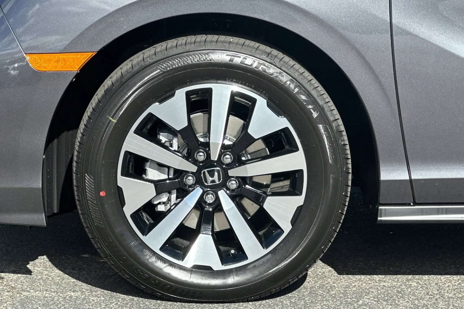 New 2026 Honda Odyssey EX-L image 32