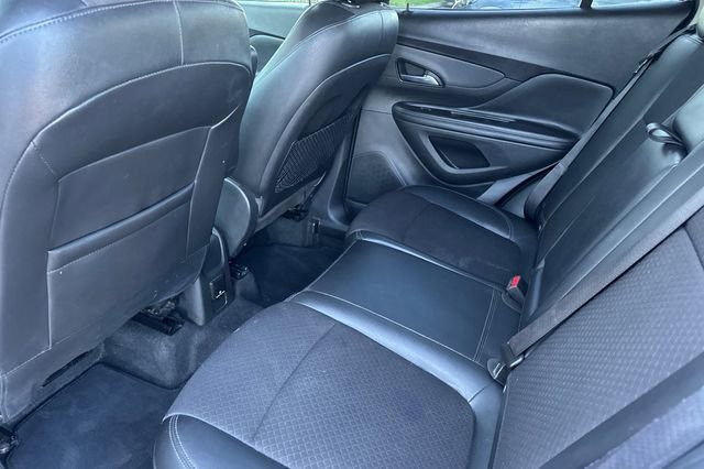 Used 2020 Buick Encore Preferred w/ Safety Package image 13