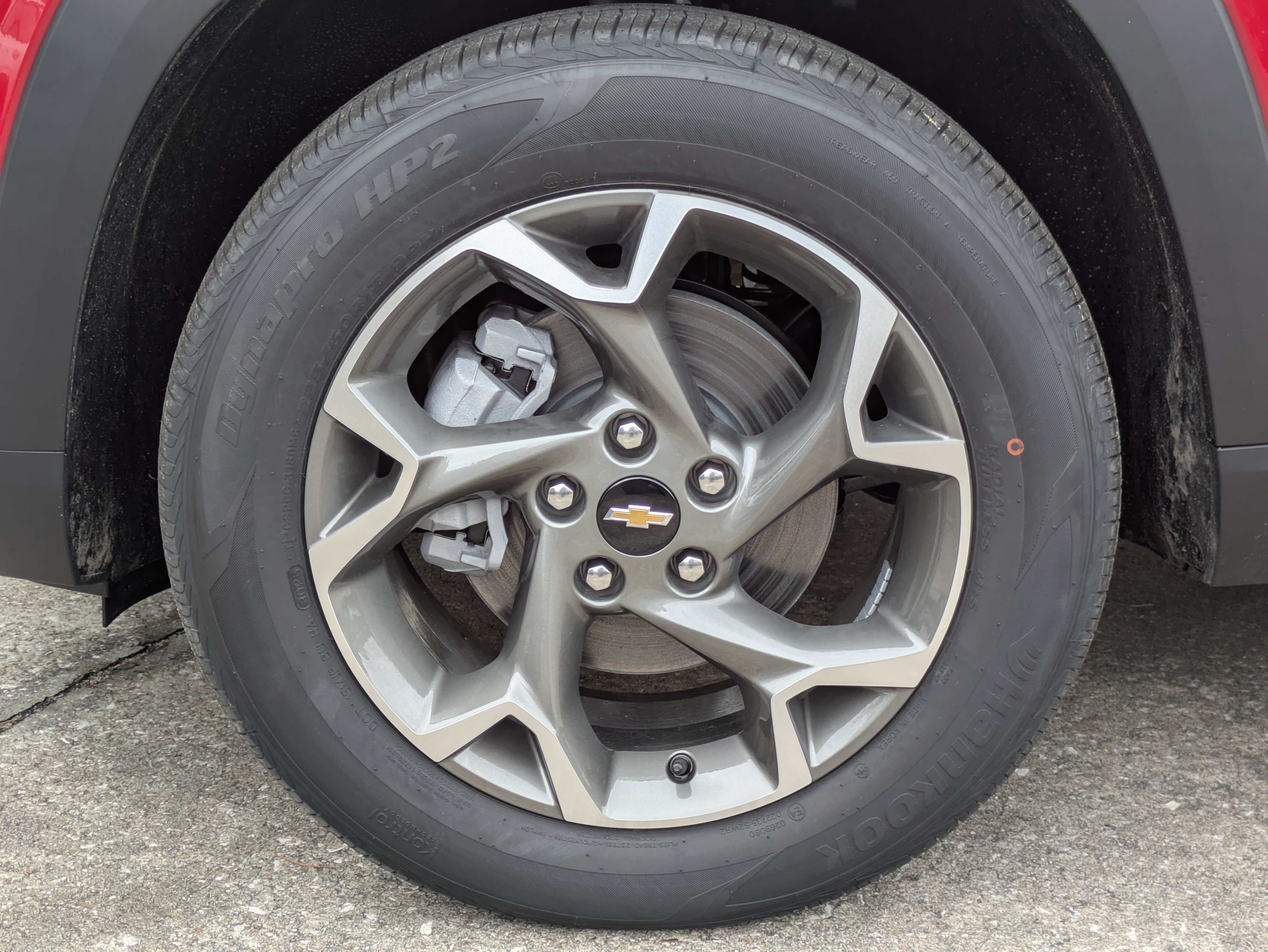 New 2026 Chevrolet Trax LT w/ Driver Confidence Package FWD image 31