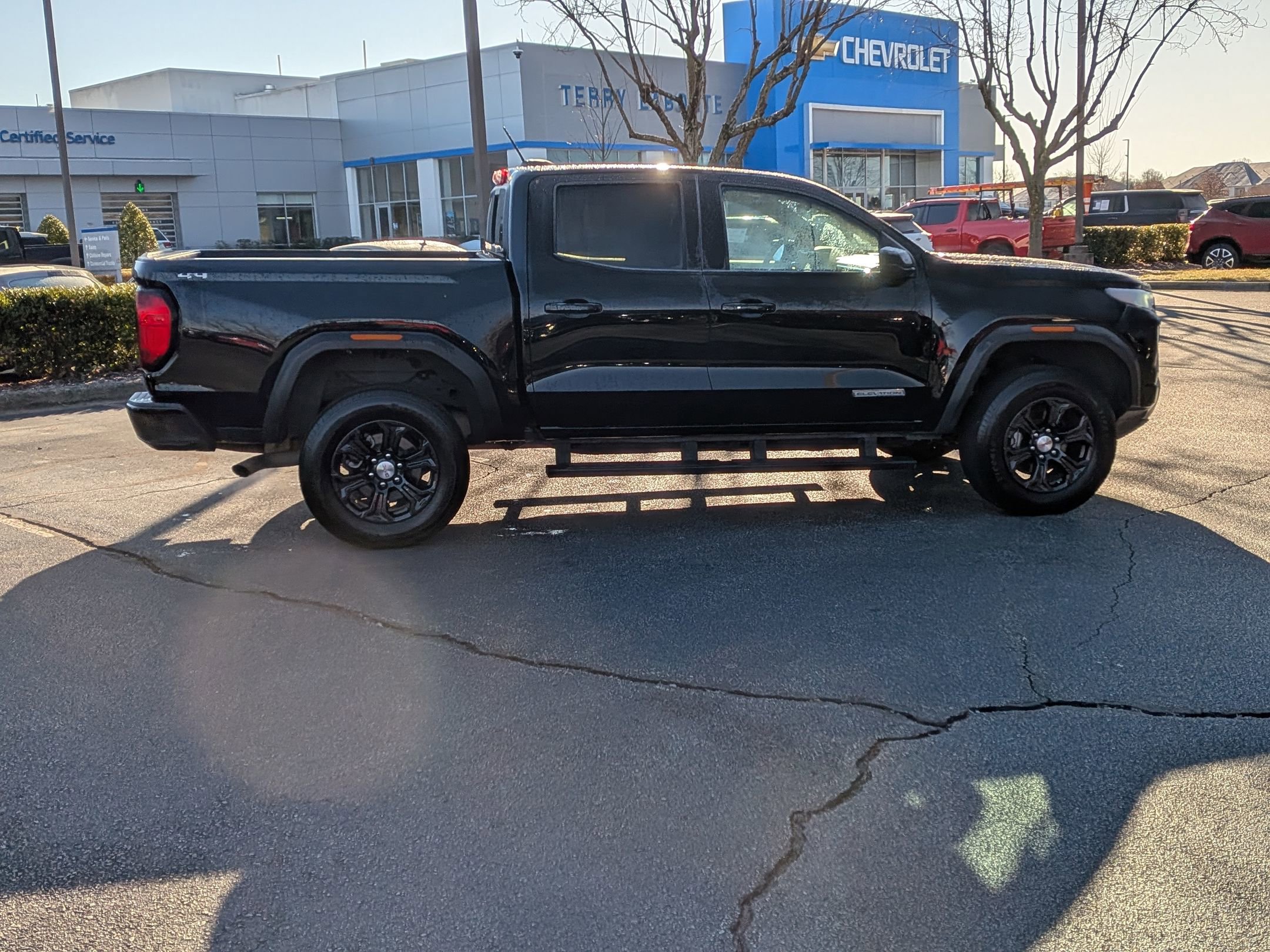 Used 2023 GMC Canyon Elevation w/ Convenience Package image 10
