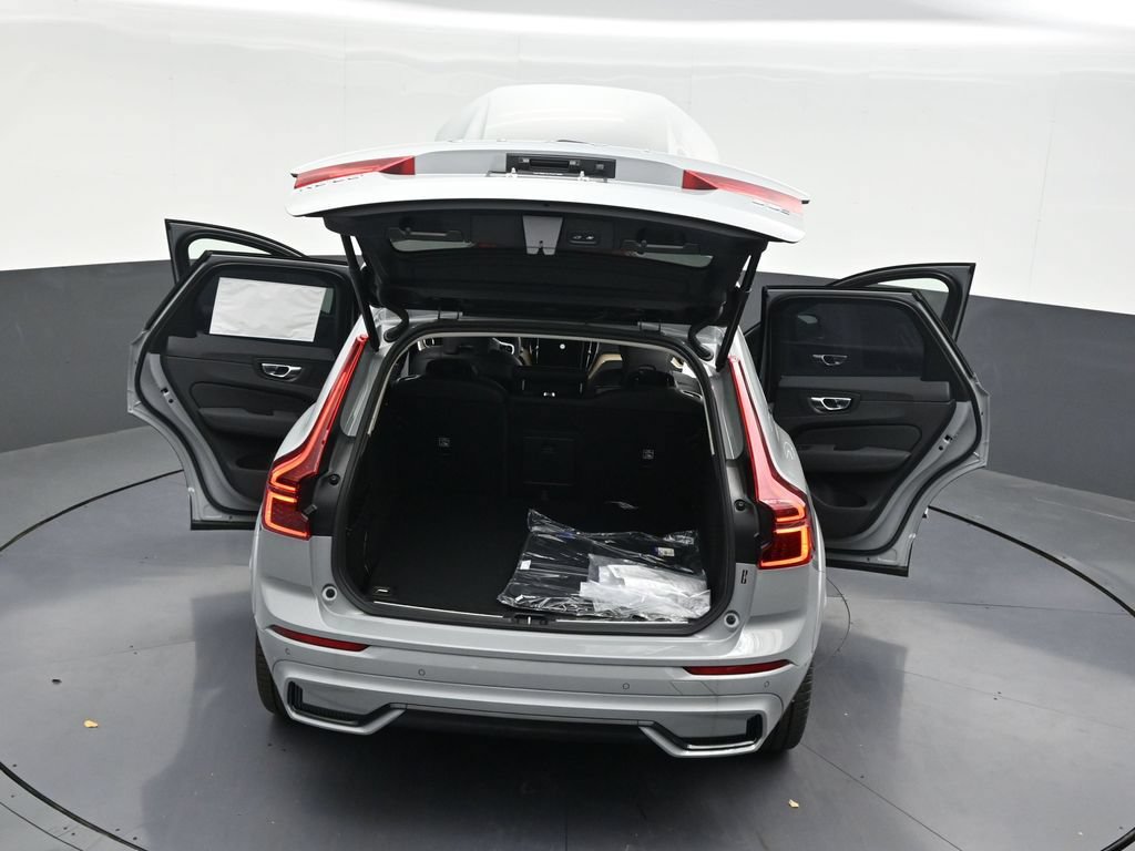 New 2026 Volvo XC60 B5 Ultra AWD/4WD image 33