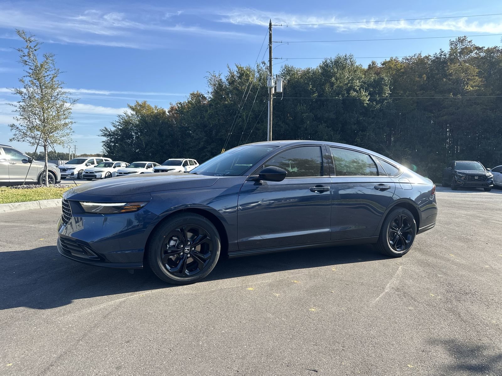 New 2025 Honda Accord SE