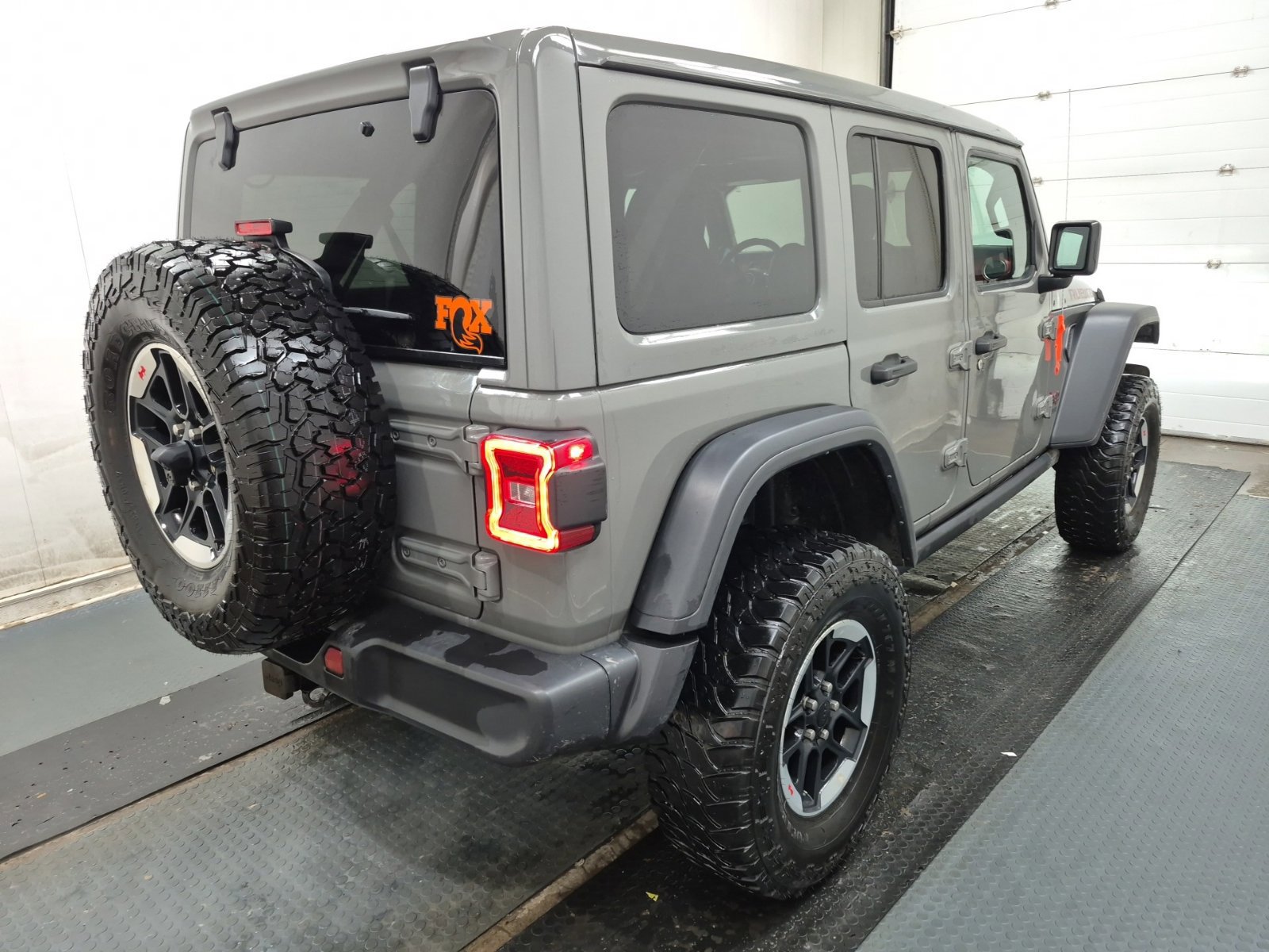 Used 2022 Jeep Wrangler Unlimited Rubicon w/ LED Lighting Group image 3