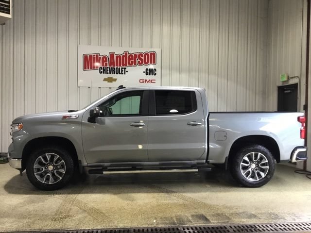 New 2026 Chevrolet Silverado 1500 LT AWD/4WD image 2