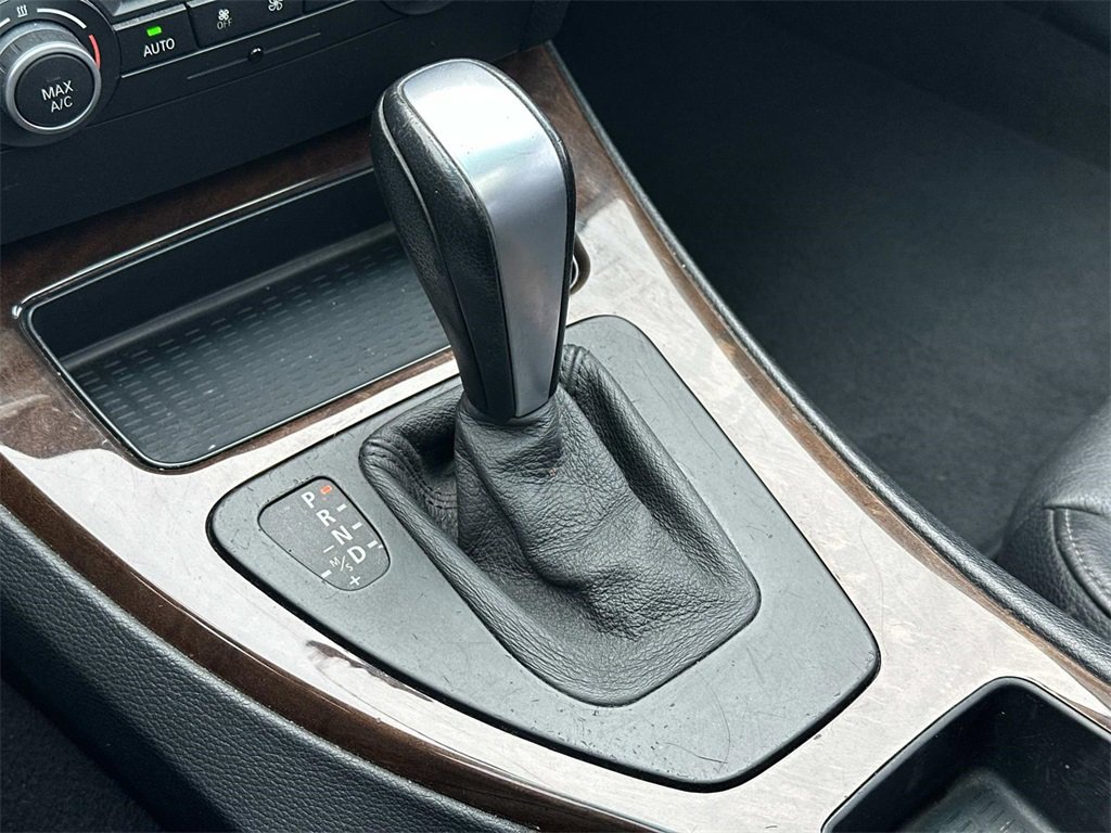 Used 2010 BMW 328i Sedan image 31