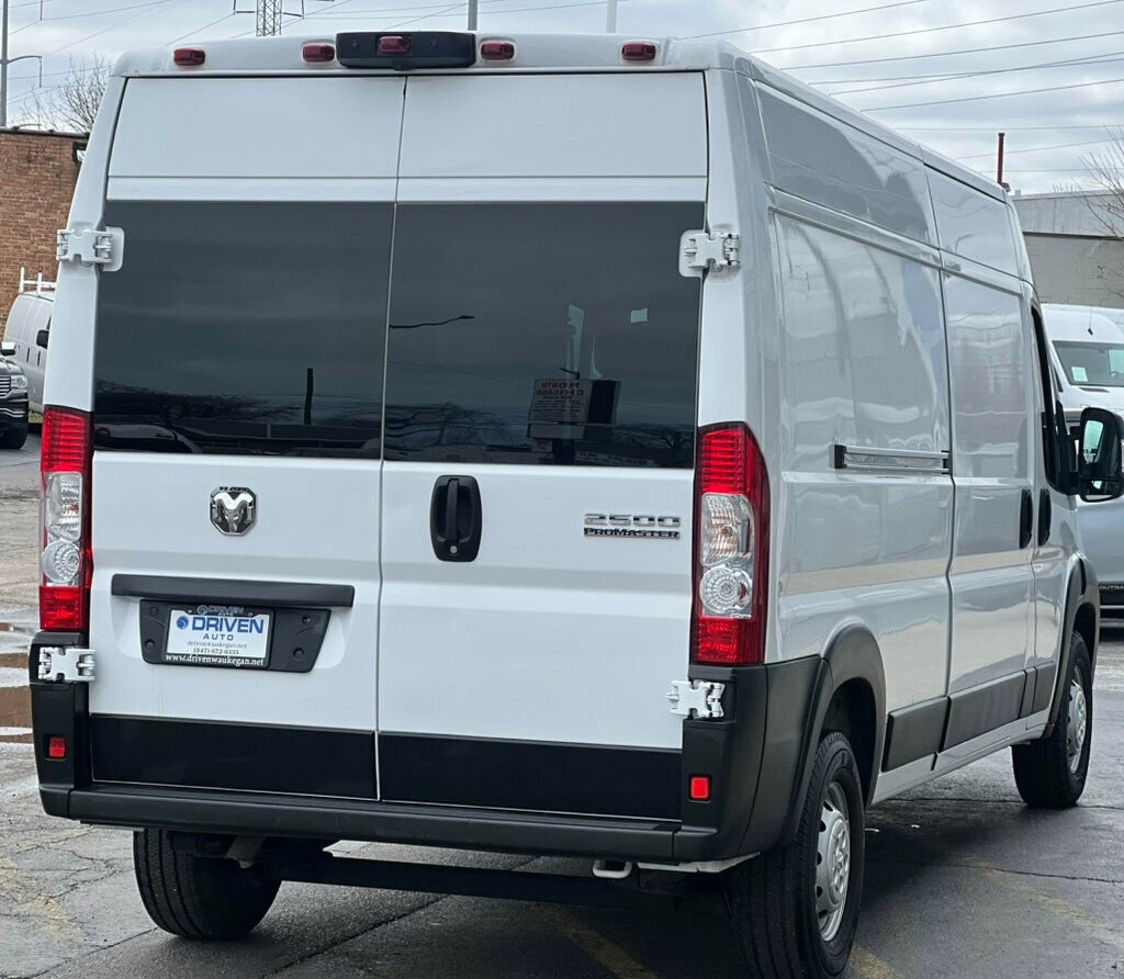 Used 2023 RAM ProMaster 2500 image 5