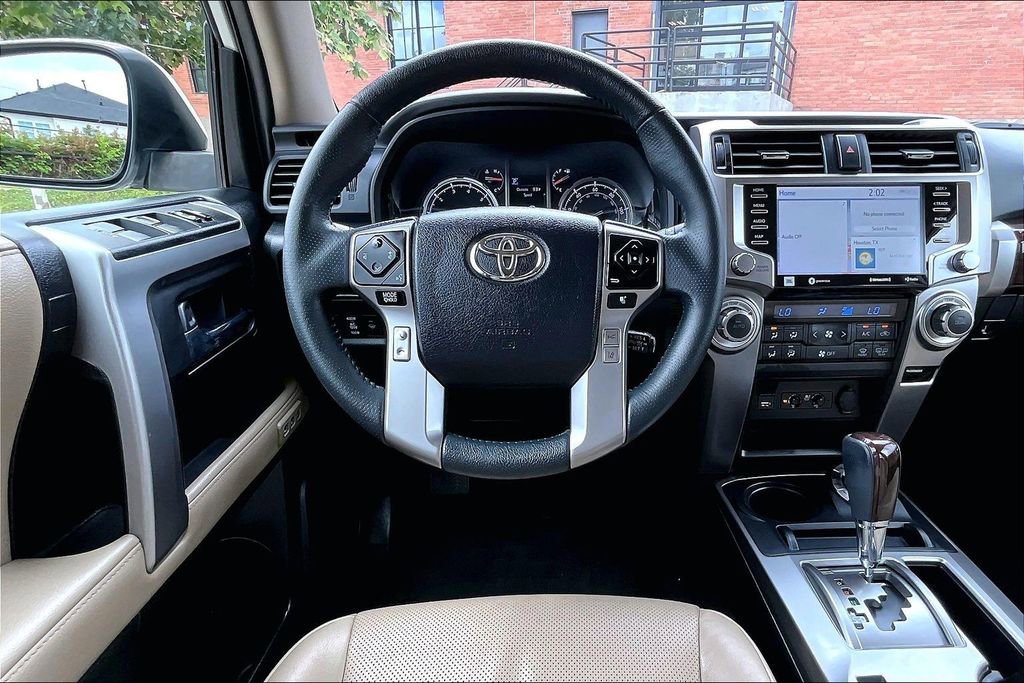 Used 2022 Toyota 4Runner Limited AWD/4WD image 7
