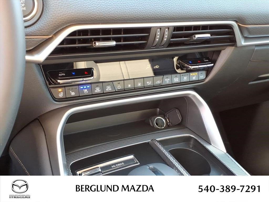 New 2026 MAZDA CX-90 3.3 Turbo w/ Preferred Package AWD/4WD image 18