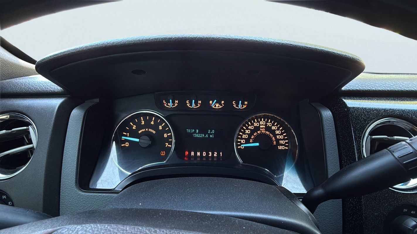 Used 2012 Ford F150 XLT AWD/4WD image 12