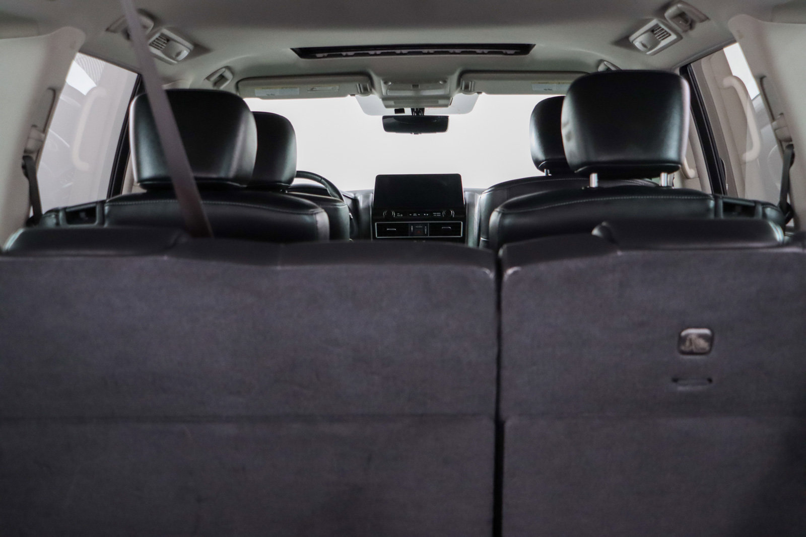 Used 2023 INFINITI QX80 Luxe w/ Cargo Package RWD image 33