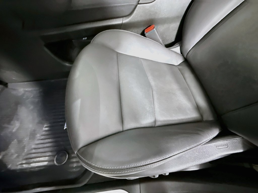 Used 2024 Cadillac XT5 Sportv w/ LPO, Floor Liner Package AWD/4WD image 20