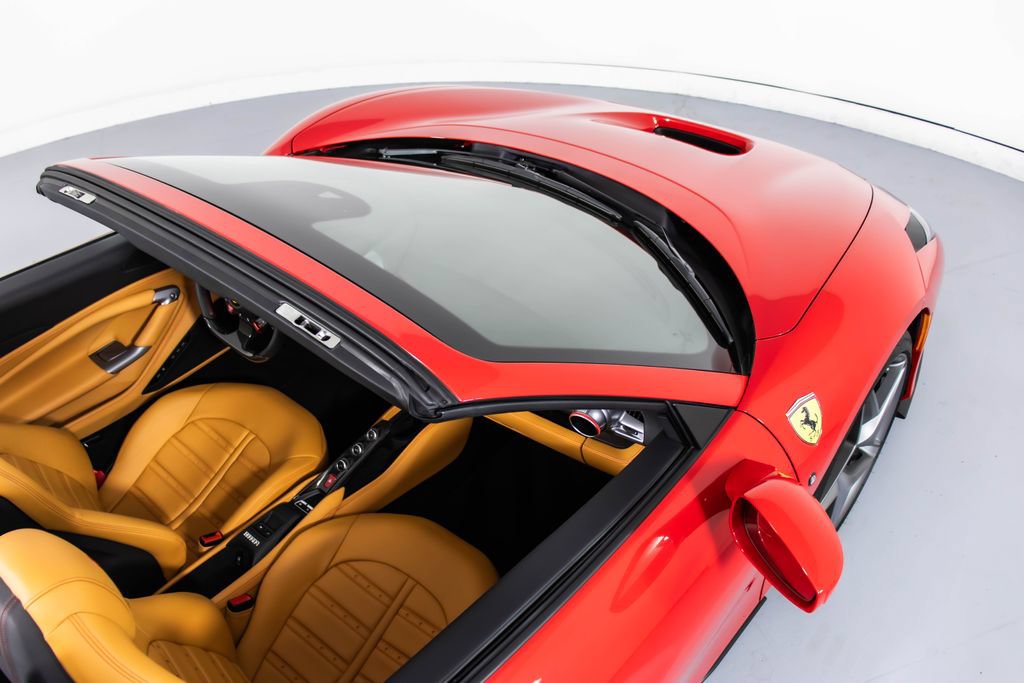 Certified 2023 Ferrari F8 Tributo RWD image 19