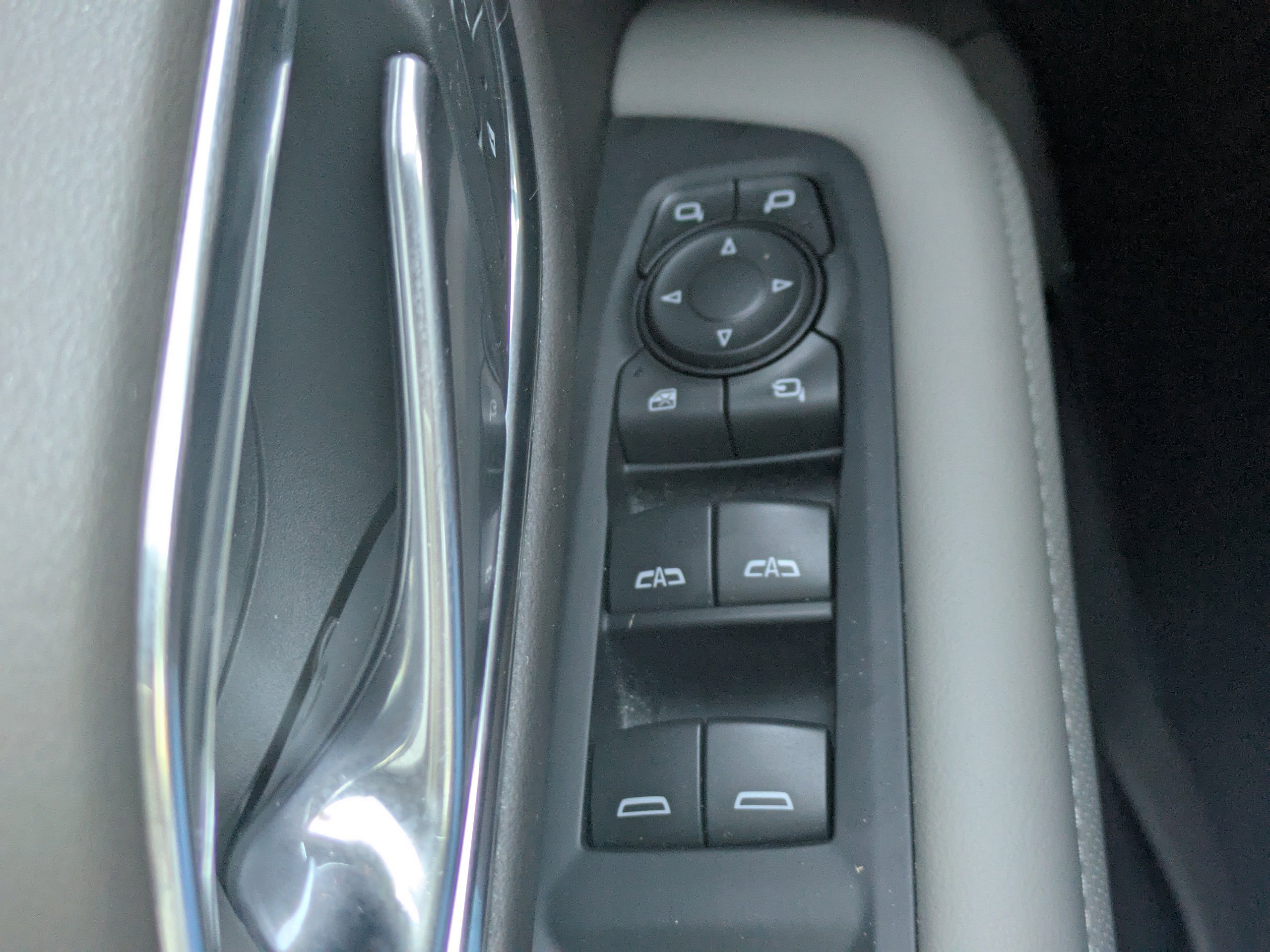 Used 2022 GMC Yukon SLT w/ SLT Premium Package image 23