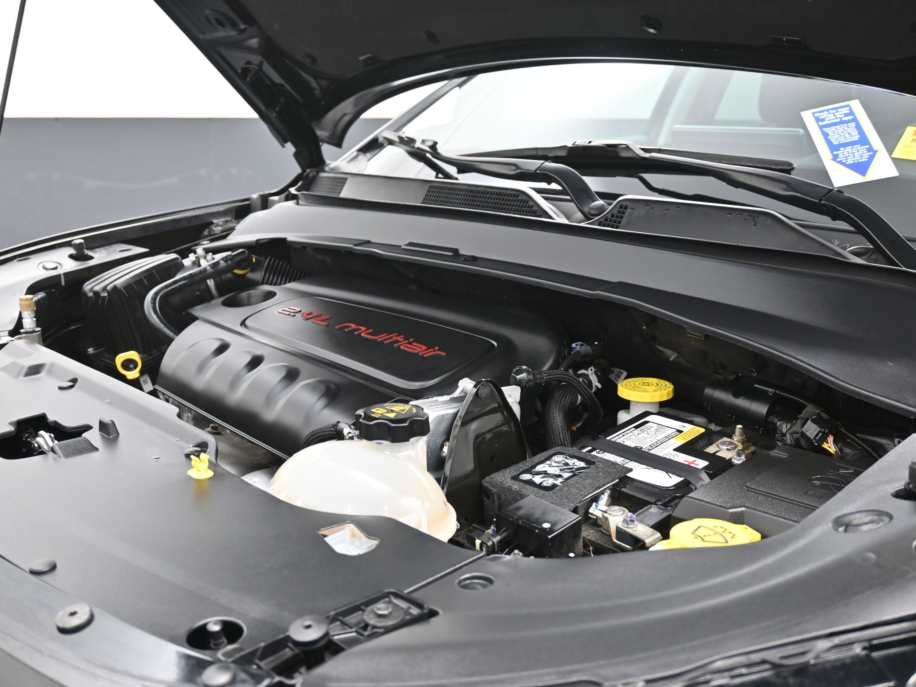 Used 2022 Jeep Compass Limited image 32