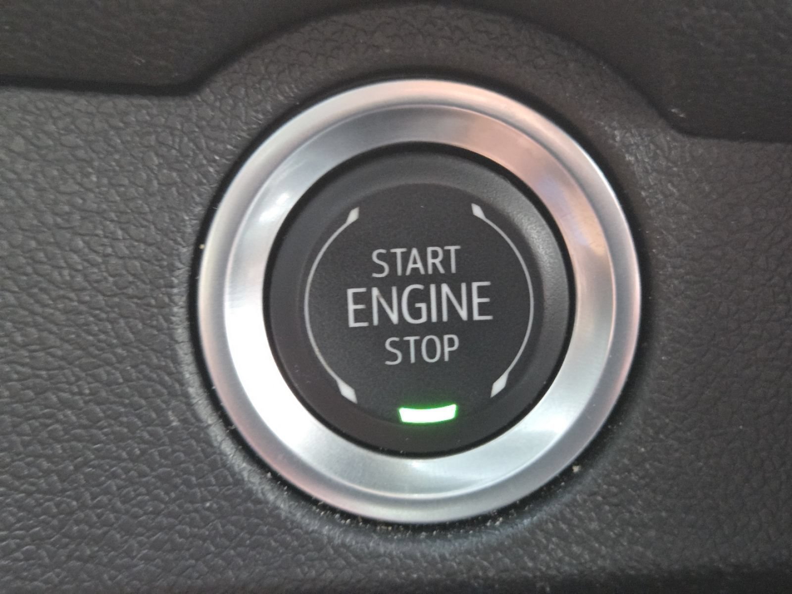 Used 2024 Chevrolet Traverse RS AWD/4WD image 11