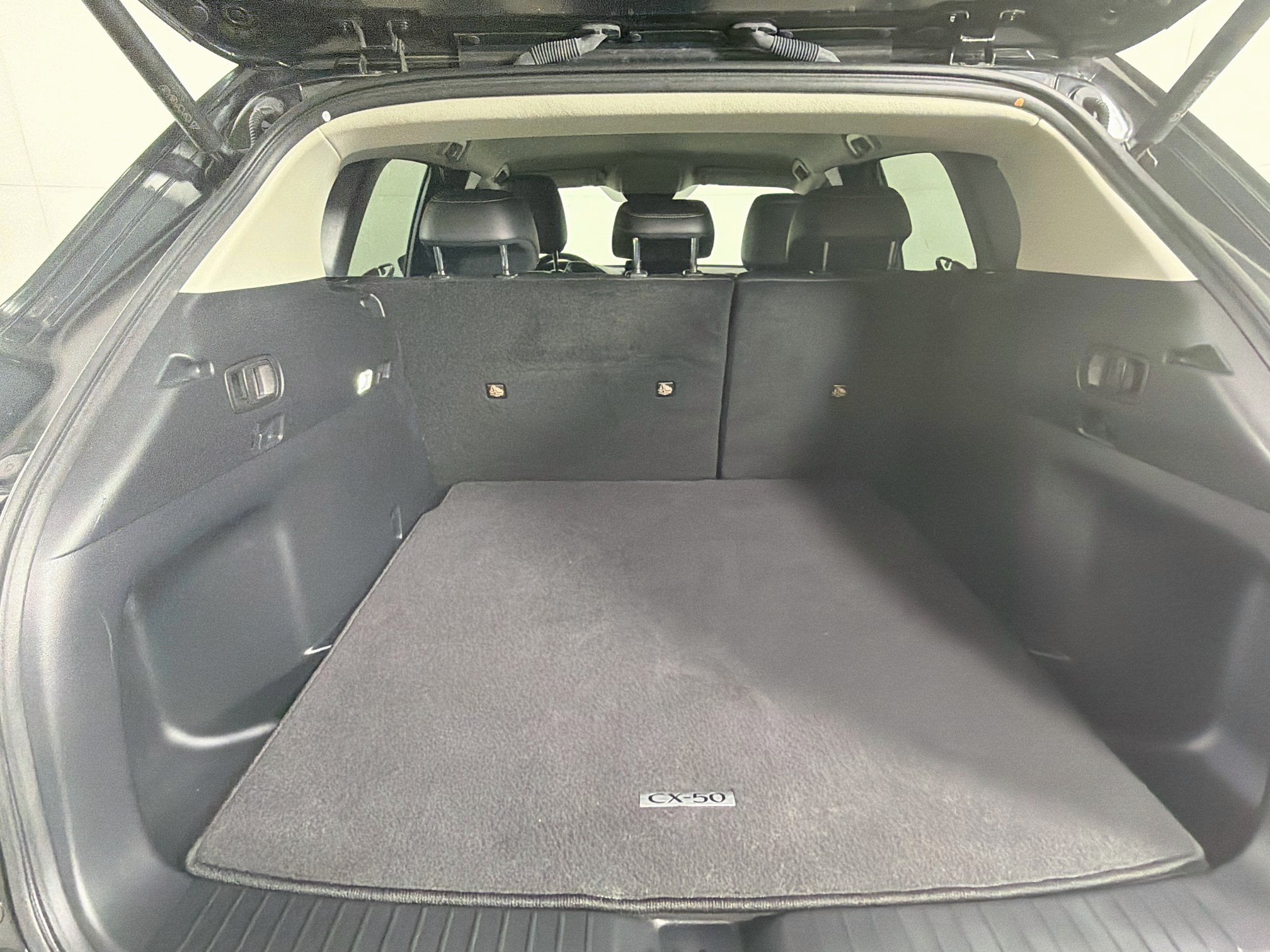 Used 2024 MAZDA CX-50 AWD 2.5 S w/ Cargo Package image 28