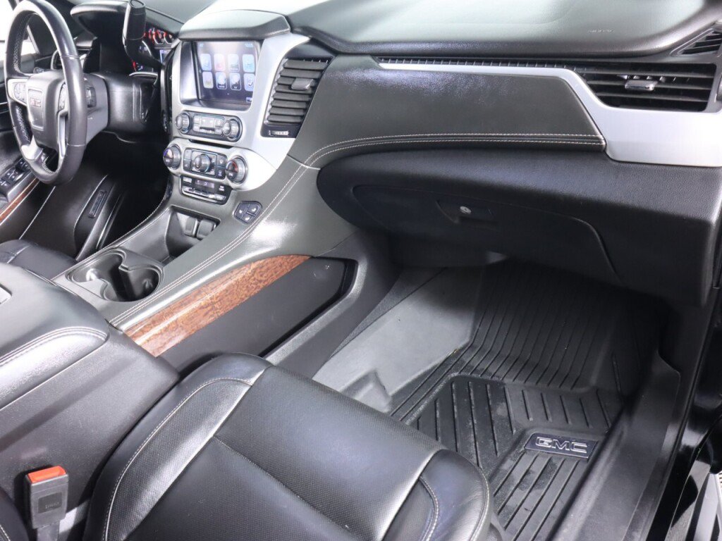 Used 2019 GMC Yukon XL SLT AWD/4WD image 47