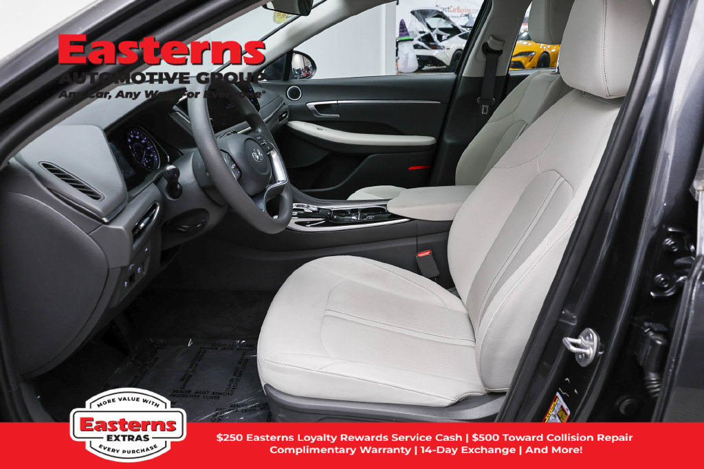 Used 2023 Hyundai Sonata SEL FWD image 15