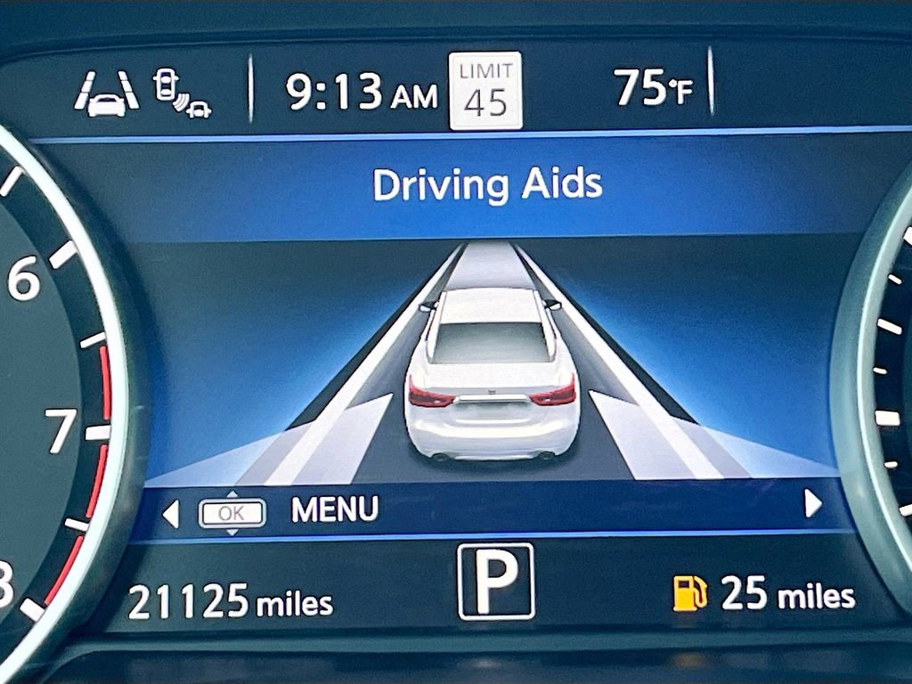 Used 2021 Nissan Maxima SR w/ Sport Mat Group image 12