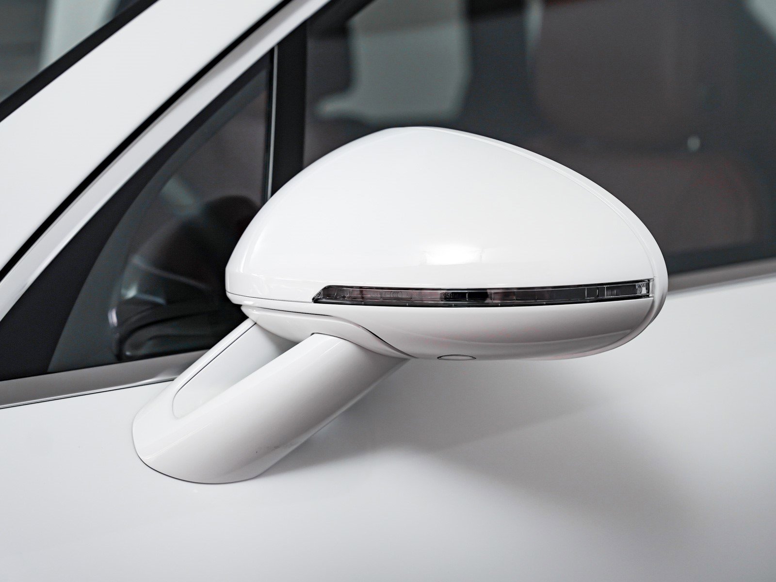 New 2026 Porsche Macan S image 28