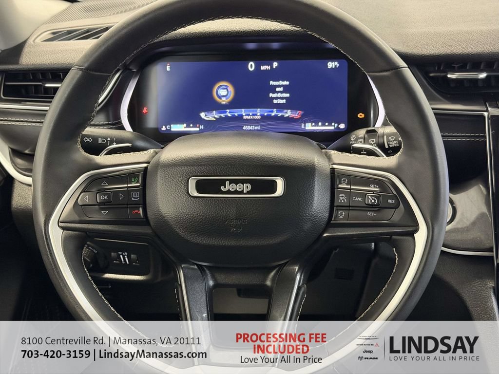 Used 2023 Jeep Grand Cherokee Laredo w/ Luxury Tech Group I AWD/4WD image 25