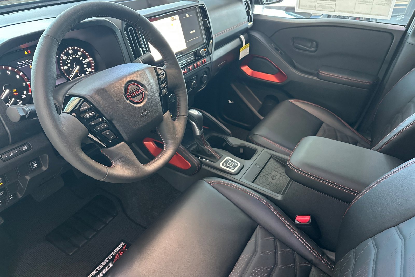 New 2026 Nissan Frontier PRO-4X w/ Pro Premium Package image 7