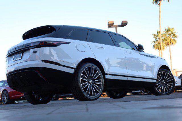 Used 2020 Land Rover Range Rover Velar R-Dynamic S AWD/4WD image 19