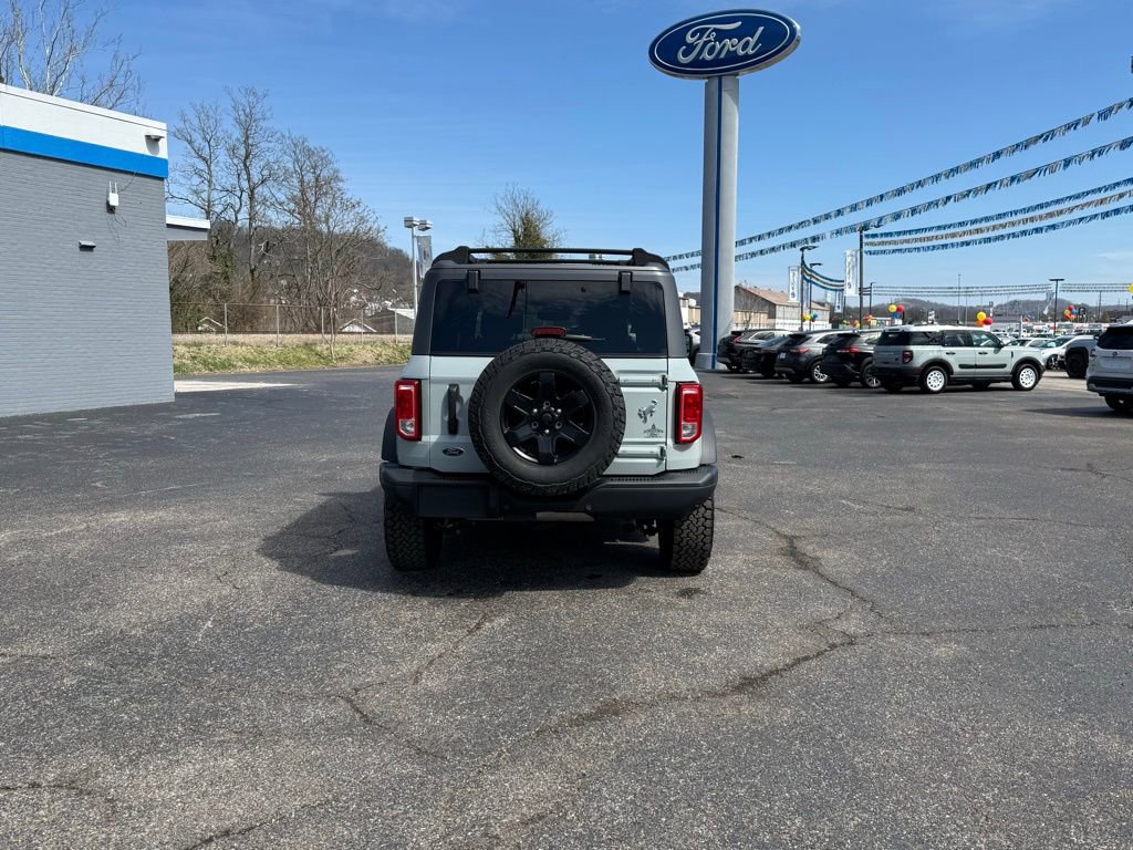 Used 2024 Ford Bronco Black Diamond image 4