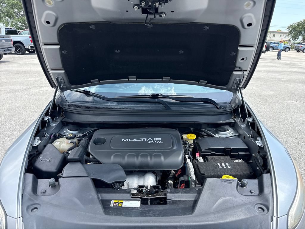 Used 2017 Jeep Cherokee Sport FWD image 26