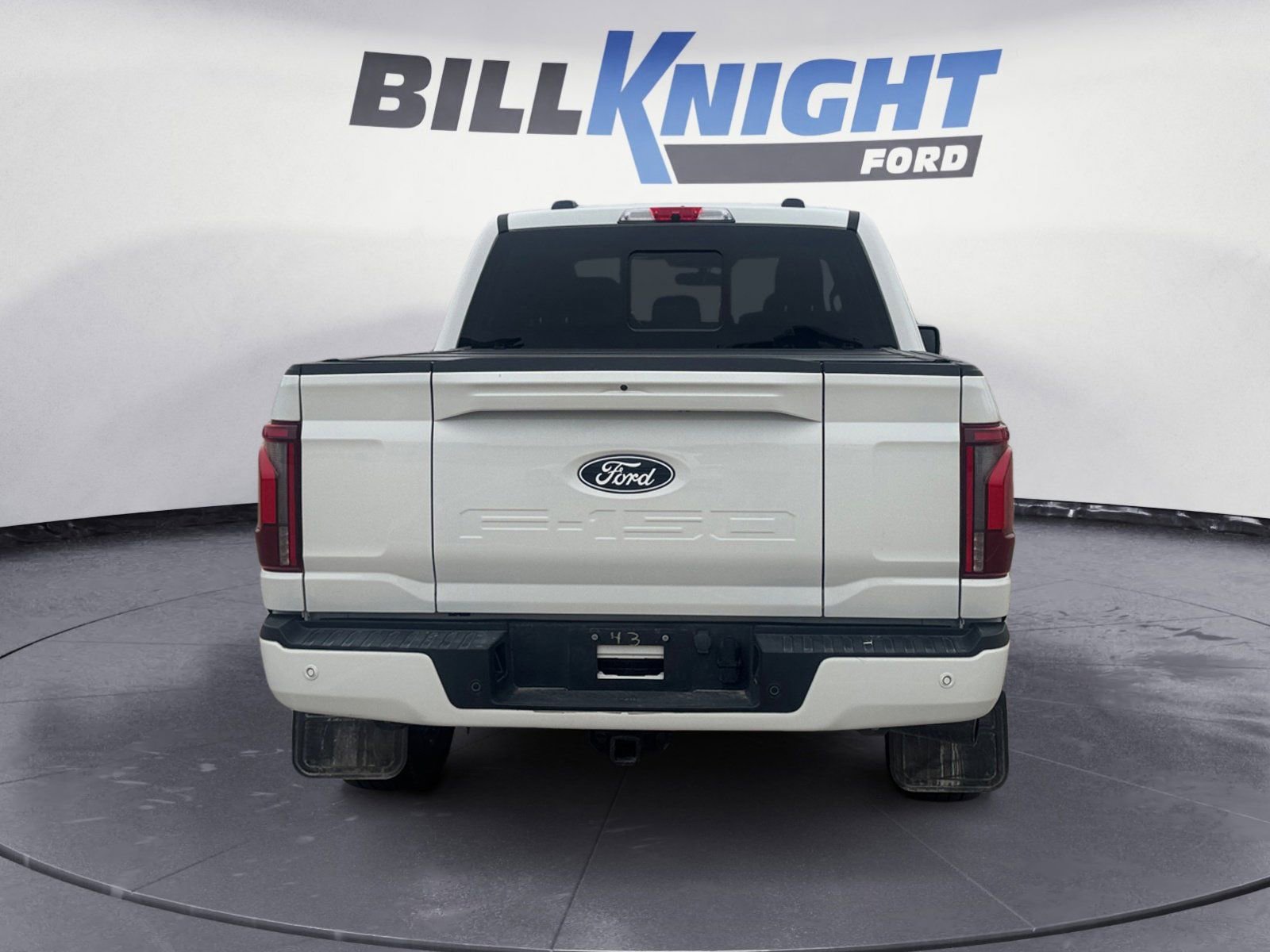 Used 2024 Ford F150 Platinum image 4
