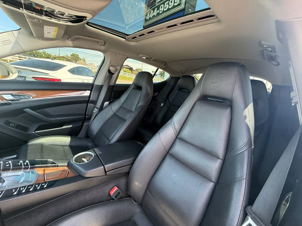 Used 2015 Porsche Panamera S RWD image 13