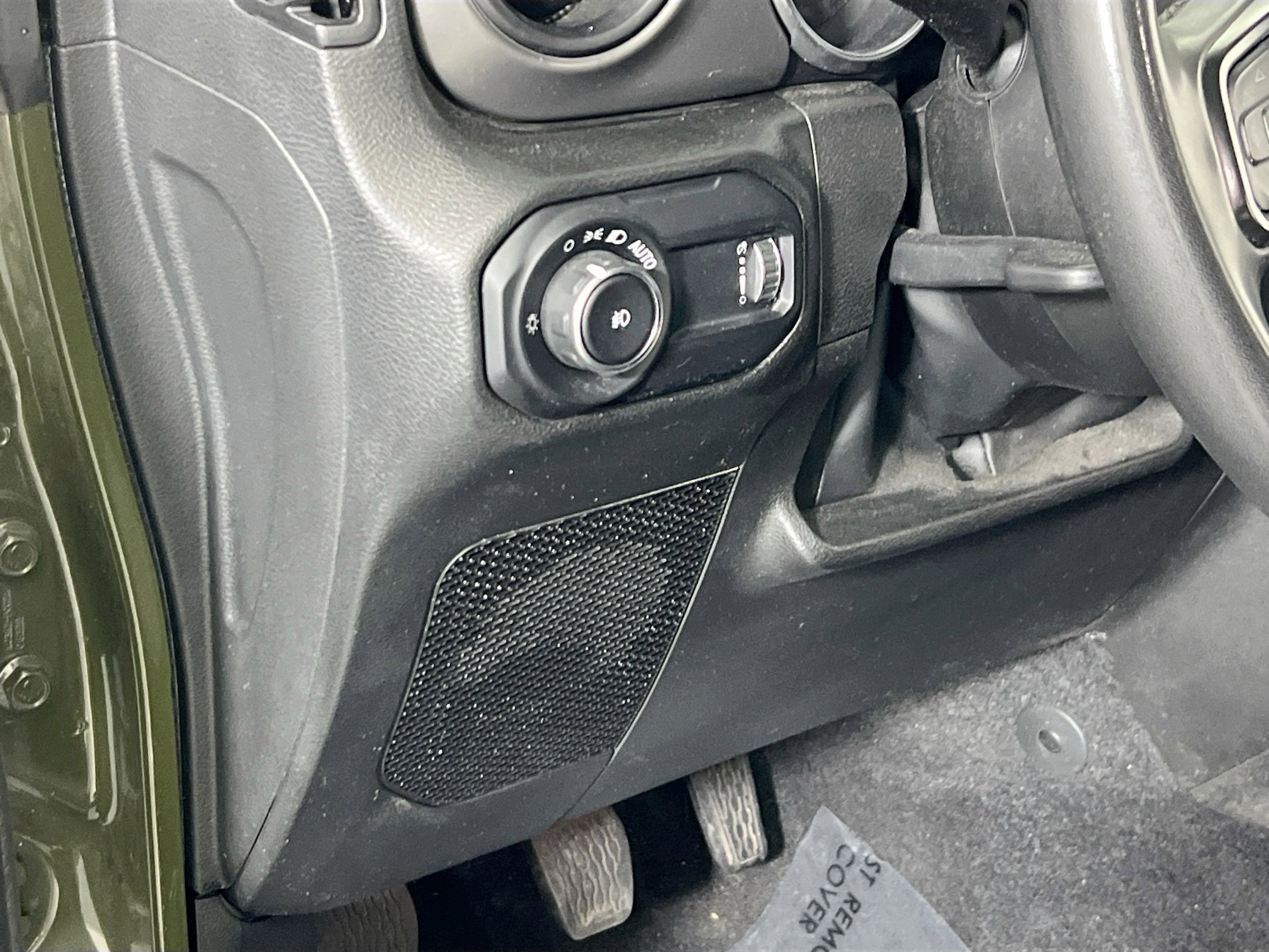 Used 2023 Jeep Wrangler Willys image 10