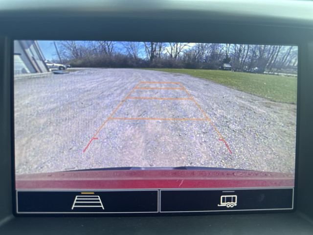 Certified 2023 GMC Acadia SLE w/ Driver Convenience Package image 16