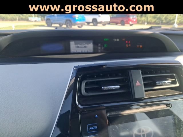 Used 2017 Toyota Prius Two image 5