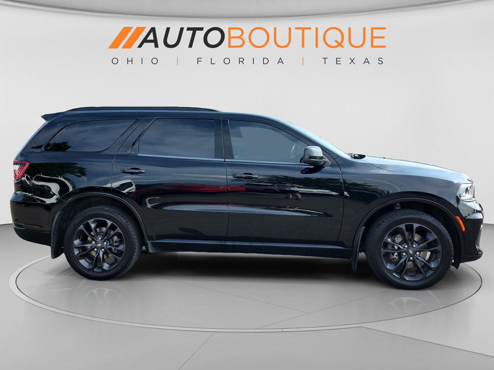 Used 2023 Dodge Durango SXT w/ SXT Blacktop Group AWD/4WD image 6